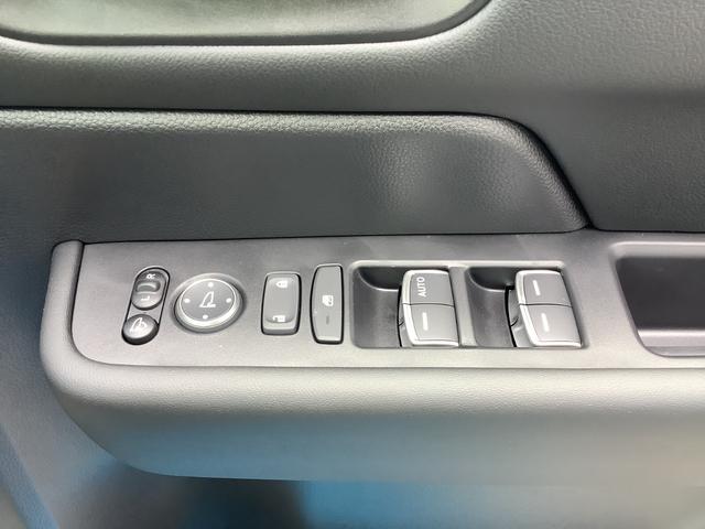 ステップワゴン e:HEVスパーダ 全周囲カメラ クリアランスソナー オートクルーズコントロール レーンアシスト パークアシスト 衝突被害軽減システム 両側電動スライドドア オートライト LEDヘッドランプ 電動リアゲート スマートキー(15枚目)