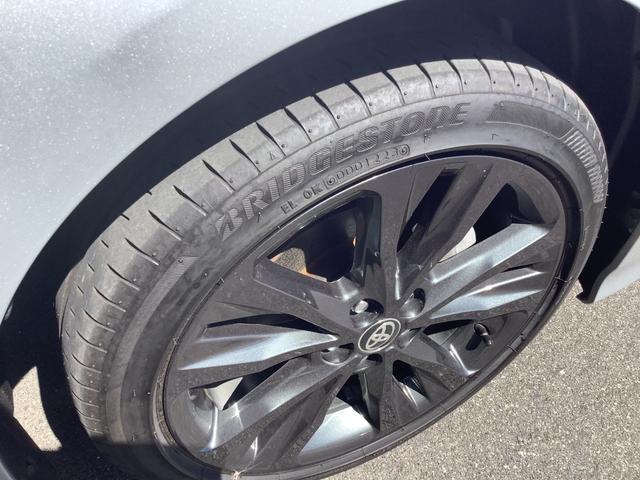 プリウス Sセーフティプラス ETC クリアランスソナー レーンアシスト オートクルーズコントロール パークアシスト 衝突被害軽減システム バックカメラ TV アルミホイール オートマチックハイビーム オートライト(21枚目)