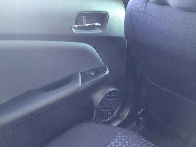 プリウス Sセーフティプラス ETC クリアランスソナー レーンアシスト オートクルーズコントロール パークアシスト 衝突被害軽減システム バックカメラ TV アルミホイール オートマチックハイビーム オートライト(26枚目)