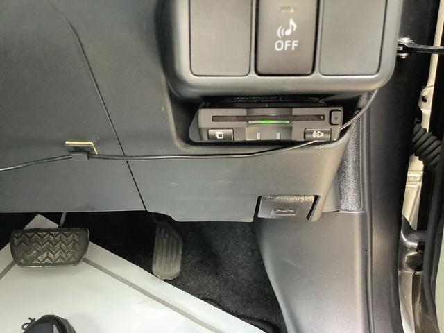 アクア Ｇ　ドライブレコーダー　ＥＴＣ　バックカメラ　アルミホイール　オートライト　スマートキー　電動格納ミラー　ＣＶＴ　衝突安全ボディ　ＡＢＳ　ＥＳＣ　エアコン　パワーステアリング　パワーウィンドウ（12枚目）