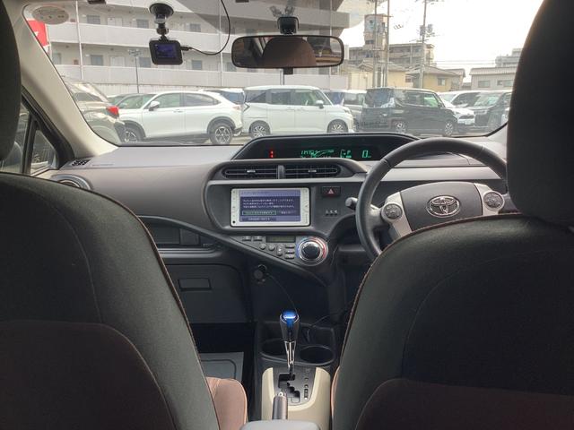 アクア Ｇ　ドライブレコーダー　ＥＴＣ　バックカメラ　アルミホイール　オートライト　スマートキー　電動格納ミラー　ＣＶＴ　衝突安全ボディ　ＡＢＳ　ＥＳＣ　エアコン　パワーステアリング　パワーウィンドウ（25枚目）