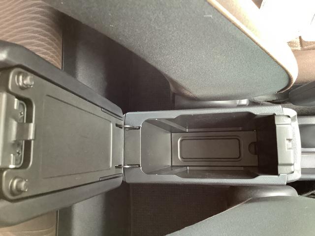 アクア Ｇ　ドライブレコーダー　ＥＴＣ　バックカメラ　アルミホイール　オートライト　スマートキー　電動格納ミラー　ＣＶＴ　衝突安全ボディ　ＡＢＳ　ＥＳＣ　エアコン　パワーステアリング　パワーウィンドウ（28枚目）