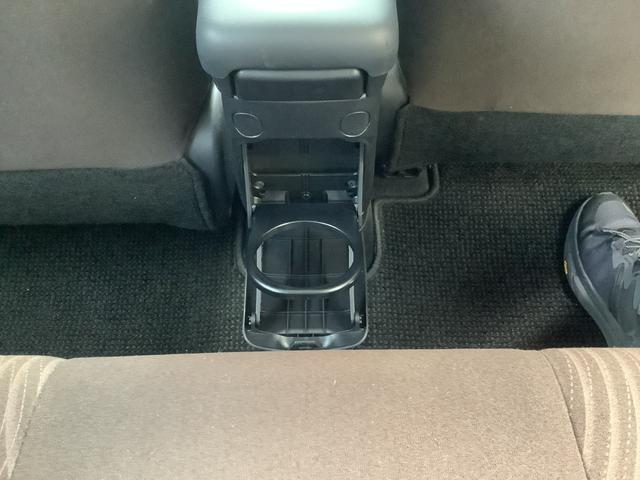 アクア Ｇ　ドライブレコーダー　ＥＴＣ　バックカメラ　アルミホイール　オートライト　スマートキー　電動格納ミラー　ＣＶＴ　衝突安全ボディ　ＡＢＳ　ＥＳＣ　エアコン　パワーステアリング　パワーウィンドウ（39枚目）