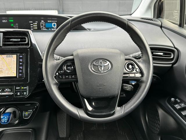 プリウス Ｓ　サンルーフ　モデリスタエアロ　純正ナビ　バックカメラ　フルセグ　Ｂｌｕｅｔｏｏｔｈ　ＣＤ　ＤＶＤ　レーダークルーズ　オートハイビーム　ドライブレコーダー　ＥＴＣ　ＬＥＤヘッドライト　クリアランスソナー（35枚目）