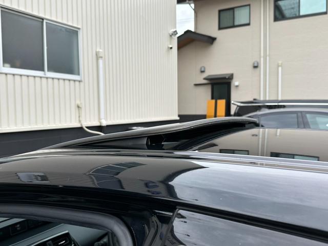 プリウス Ｓ　サンルーフ　モデリスタエアロ　純正ナビ　バックカメラ　フルセグ　Ｂｌｕｅｔｏｏｔｈ　ＣＤ　ＤＶＤ　レーダークルーズ　オートハイビーム　ドライブレコーダー　ＥＴＣ　ＬＥＤヘッドライト　クリアランスソナー（53枚目）
