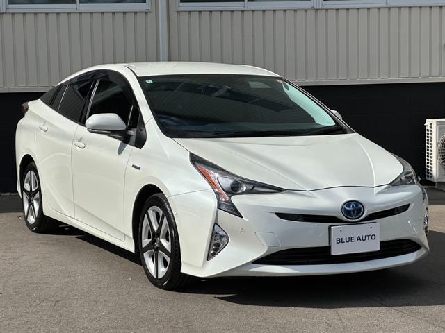 プリウス Aツーリングセレクション 純正9インチナビ HUD シートヒーター レーダークルーズ オートハイビーム クリソナ BSM LEDヘッドライト 17インチAW ブラックレザー ETC フルセグ バックカメラ Bluetooth(3枚目)