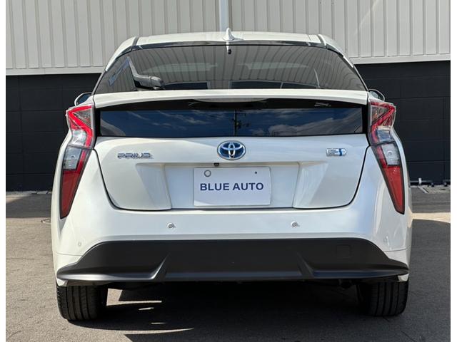 プリウス Aツーリングセレクション 純正9インチナビ HUD シートヒーター レーダークルーズ オートハイビーム クリソナ BSM LEDヘッドライト 17インチAW ブラックレザー ETC フルセグ バックカメラ Bluetooth(9枚目)