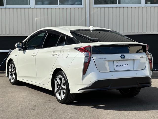 プリウス Aツーリングセレクション 純正9インチナビ HUD シートヒーター レーダークルーズ オートハイビーム クリソナ BSM LEDヘッドライト 17インチAW ブラックレザー ETC フルセグ バックカメラ Bluetooth(10枚目)