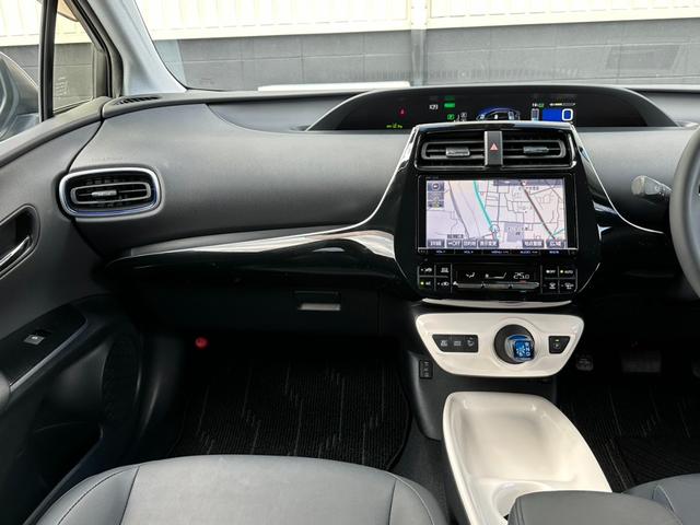 プリウス Aツーリングセレクション 純正9インチナビ HUD シートヒーター レーダークルーズ オートハイビーム クリソナ BSM LEDヘッドライト 17インチAW ブラックレザー ETC フルセグ バックカメラ Bluetooth(26枚目)