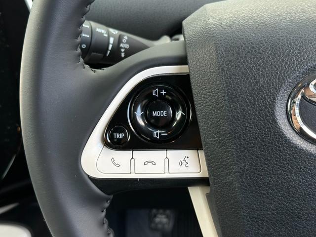 プリウス Aツーリングセレクション 純正9インチナビ HUD シートヒーター レーダークルーズ オートハイビーム クリソナ BSM LEDヘッドライト 17インチAW ブラックレザー ETC フルセグ バックカメラ Bluetooth(36枚目)