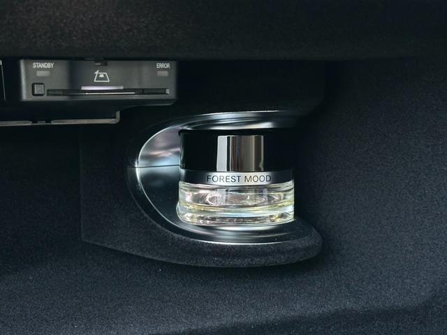 Sクラス S500 4マチック AMGライン レザーエクスクルーシブPKG ベーシックPKG 3Dブルメスター 3Dコックピット HUD 白革 パノラマルーフ 360°カメラ パフュームアトマイザー アンビエントライト 前後ドラレコ クリソナ(34枚目)