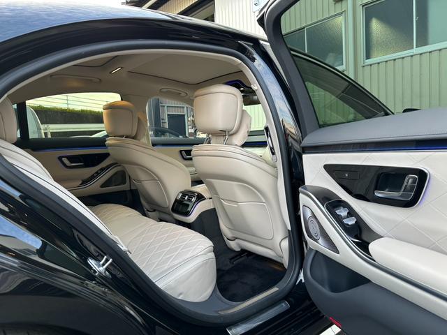 Sクラス S500 4マチック AMGライン レザーエクスクルーシブPKG ベーシックPKG 3Dブルメスター 3Dコックピット HUD 白革 パノラマルーフ 360°カメラ パフュームアトマイザー アンビエントライト 前後ドラレコ クリソナ(57枚目)