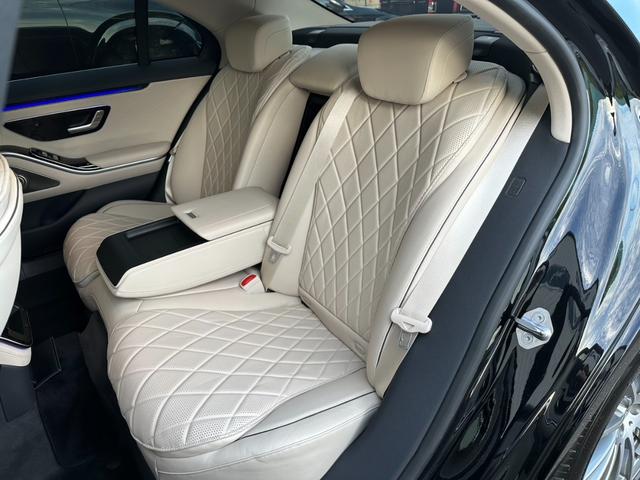 Sクラス S500 4マチック AMGライン レザーエクスクルーシブPKG ベーシックPKG 3Dブルメスター 3Dコックピット HUD 白革 パノラマルーフ 360°カメラ パフュームアトマイザー アンビエントライト 前後ドラレコ クリソナ(60枚目)