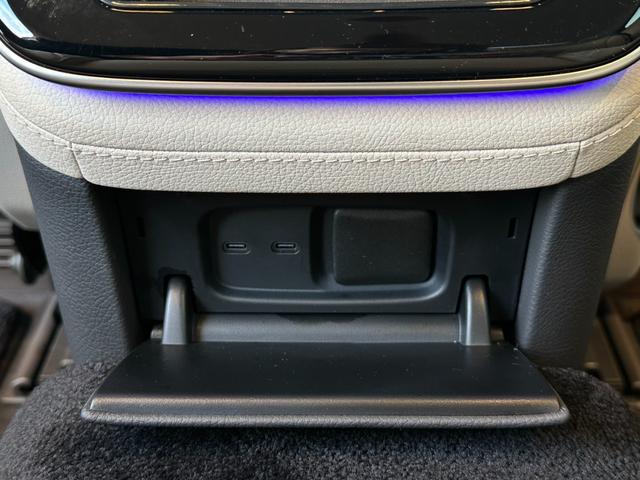 Sクラス S500 4マチック AMGライン レザーエクスクルーシブPKG ベーシックPKG 3Dブルメスター 3Dコックピット HUD 白革 パノラマルーフ 360°カメラ パフュームアトマイザー アンビエントライト 前後ドラレコ クリソナ(67枚目)