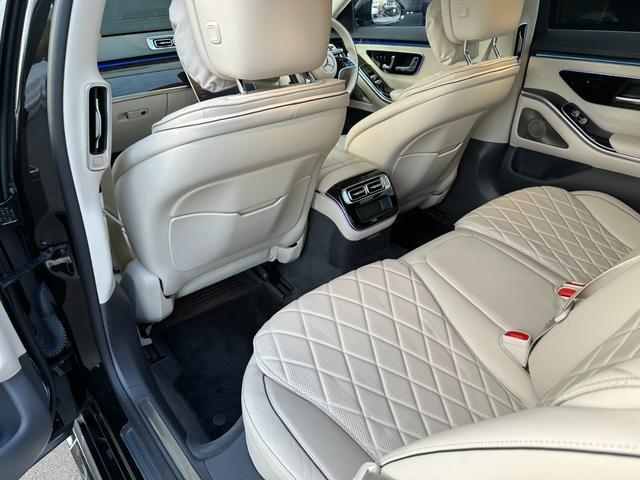 Sクラス S500 4マチック AMGライン レザーエクスクルーシブPKG ベーシックPKG 3Dブルメスター 3Dコックピット HUD 白革 パノラマルーフ 360°カメラ パフュームアトマイザー アンビエントライト 前後ドラレコ クリソナ(70枚目)