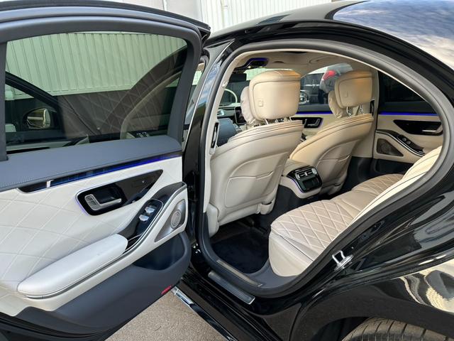 Sクラス S500 4マチック AMGライン レザーエクスクルーシブPKG ベーシックPKG 3Dブルメスター 3Dコックピット HUD 白革 パノラマルーフ 360°カメラ パフュームアトマイザー アンビエントライト 前後ドラレコ クリソナ(71枚目)