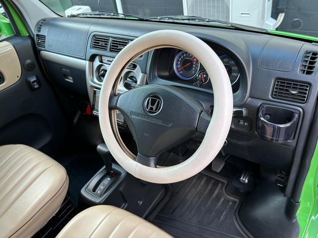 バモスホビオ 　モデスト　ステップバン仕様　全塗装　シートカバー　ナビ　Ｂｌｕｅｔｏｏｔｈ　フルセグＴＶ　ＤＶＤ　ＣＤ　モケットカバー　キーレス　デュアルスライドドア　前席パワーウインドウ　エアコン　エアバック（15枚目）