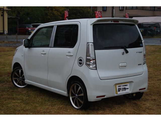 ワゴンＲスティングレー Ｘ　スマートキー　プッシュスタート　社外ナビＴＶ　ＥＴＣ　革調シートカバー　社外ホイール　ＨＩＤライト　フォグランプ　タイミングチェーン（5枚目）