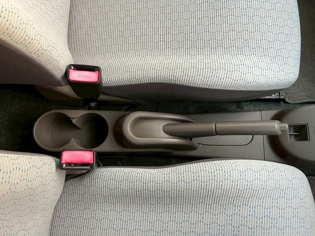 アルトエコ ＥＣＯ－Ｌ　アルトエコ　Ｌ　女性ワンオーナー　禁煙車　安心の２年保証　アイドリングストップ　走行２８，０００ｋｍ台　キーレス　電動格納ミラー　プライバシーガラス　社外アルミホイール　スペアタイヤ（15枚目）