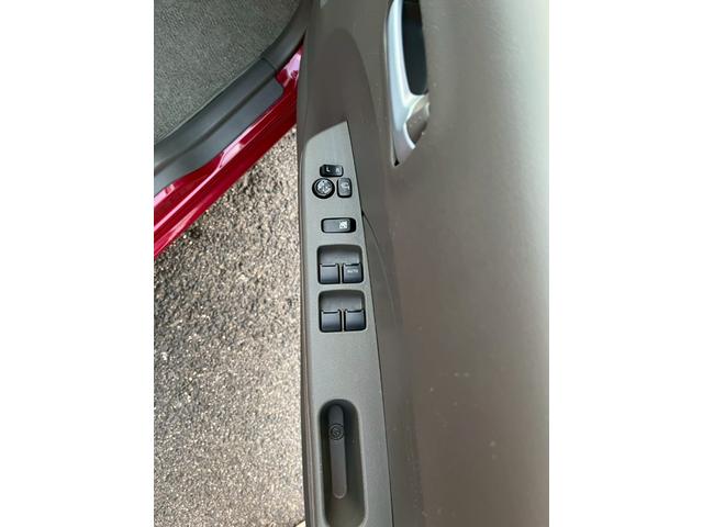 アルトエコ ＥＣＯ－Ｌ　アルトエコ　Ｌ　女性ワンオーナー　禁煙車　安心の２年保証　アイドリングストップ　走行２８，０００ｋｍ台　キーレス　電動格納ミラー　プライバシーガラス　社外アルミホイール　スペアタイヤ（20枚目）