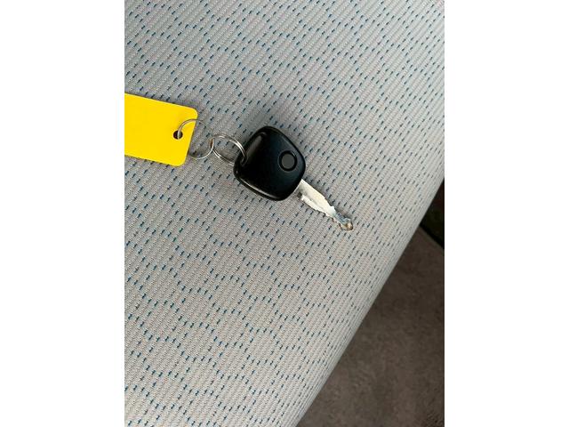 アルトエコ ＥＣＯ－Ｌ　アルトエコ　Ｌ　女性ワンオーナー　禁煙車　安心の２年保証　アイドリングストップ　走行２８，０００ｋｍ台　キーレス　電動格納ミラー　プライバシーガラス　社外アルミホイール　スペアタイヤ（34枚目）