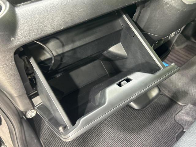 Ｎ－ＢＯＸカスタム Ｇ　ＳＳブラックスタイルパッケージ　禁煙車　両側電動スライドドア　純正ナビ　バックカメラ　Ｂｌｕｅｔｏｏｔｈ再生　フルセグ　ドラレコレーダー　シートヒーター　ＨＩＤヘッドライト　スマートキー　ＣＤ／ＤＶＤ再生　プライバシーガラス（40枚目）