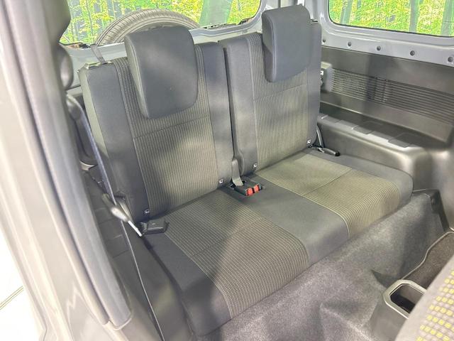 ジムニー ＸＬ　５速ＭＴ車　禁煙車　シートヒーター　ＥＴＣ　スマートキー　オートエアコン　オートライト　アイドリングストップ　電動格納ミラー　プライバシーガラス　バニティーミラー　盗難防止システム（9枚目）