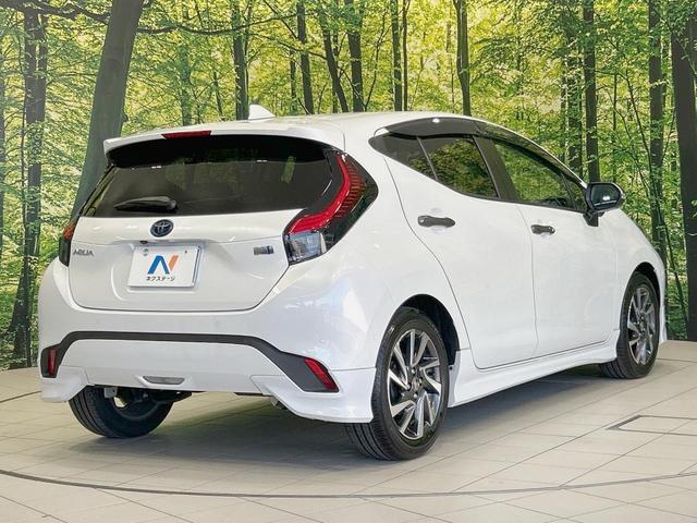 アクア Ｚ　モデリスタエアロ　純正１０．５型ナビ　全周囲カメラ　禁煙車　衝突軽減装置　レーダークルーズ　デジタルインナーミラー　ブライドスポットモニター　ハーフレザー　パワーシート　ＬＥＤヘッド／フォグ（17枚目）