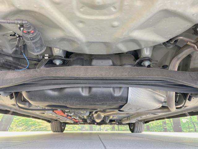 アクア Ｚ　モデリスタエアロ　純正１０．５型ナビ　全周囲カメラ　禁煙車　衝突軽減装置　レーダークルーズ　デジタルインナーミラー　ブライドスポットモニター　ハーフレザー　パワーシート　ＬＥＤヘッド／フォグ（19枚目）