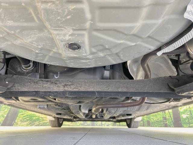ノート ｅ－パワー　Ｘ　純正ナビ　バックカメラ　衝突被害軽減　禁煙車　コーナーセンサー　スマートキー　車線逸脱警報　オートライト　オートエアコン　純正１５インチアルミ　Ｂｌｕｅｔｏｏｔｈ　ＣＤ　フルセグ（19枚目）