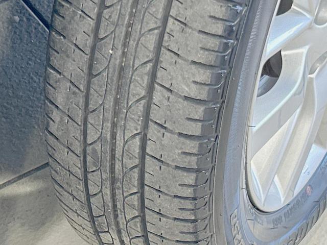 ノート ｅ－パワー　Ｘ　純正ナビ　バックカメラ　衝突被害軽減　禁煙車　コーナーセンサー　スマートキー　車線逸脱警報　オートライト　オートエアコン　純正１５インチアルミ　Ｂｌｕｅｔｏｏｔｈ　ＣＤ　フルセグ（57枚目）