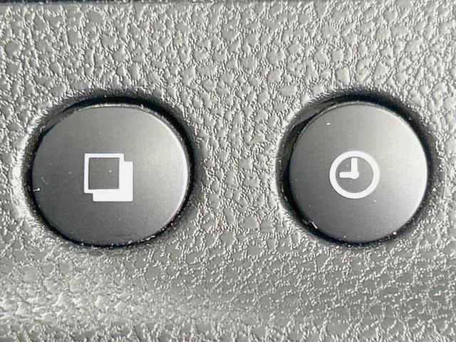 ノート ｅ－パワー　Ｘ　禁煙車　衝突軽減装置　車線逸脱警報　踏み間違い防止装置　ハイビームアシスト　スマートキー　ＥＴＣ　フロント／バックソナー　純正１５インチアルミ　電動格納ミラー　バニティミラー　盗難防止システム（31枚目）