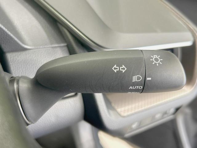 プリウス Ｚ　純正１２．３型ナビ　全周囲カメラ　禁煙車　セーフティセンス　レーダークルーズ　ブラインドスポットモニター　パワーシート　シートベンチレーション　合皮シート　ステアリングヒーター　ＬＥＤヘッド　ＥＴＣ（25枚目）