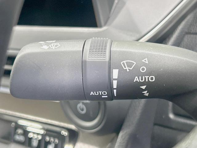 プリウス Ｚ　純正１２．３型ナビ　全周囲カメラ　禁煙車　セーフティセンス　レーダークルーズ　ブラインドスポットモニター　パワーシート　シートベンチレーション　合皮シート　ステアリングヒーター　ＬＥＤヘッド　ＥＴＣ（26枚目）