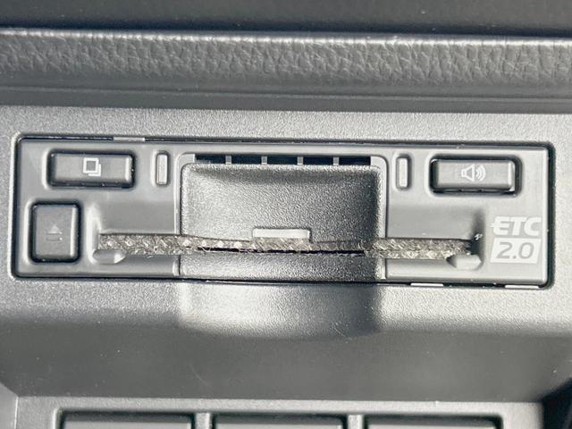 プリウス Ｚ　純正１２．３型ナビ　全周囲カメラ　禁煙車　セーフティセンス　レーダークルーズ　ブラインドスポットモニター　パワーシート　シートベンチレーション　合皮シート　ステアリングヒーター　ＬＥＤヘッド　ＥＴＣ（37枚目）