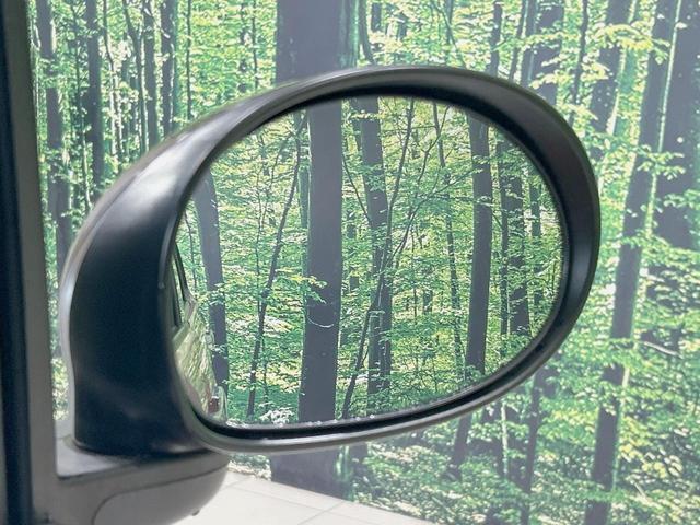 アルトラパンＬＣ Ｘ　届出済未使用車　衝突軽減装置　踏み間違い防止装置　車線逸脱警報　ハイビームアシスト　ＬＥＤヘッド　ハーフレザー　シートヒーター　スマートキー　アイドリングストップ　オートライト／エアコン（42枚目）