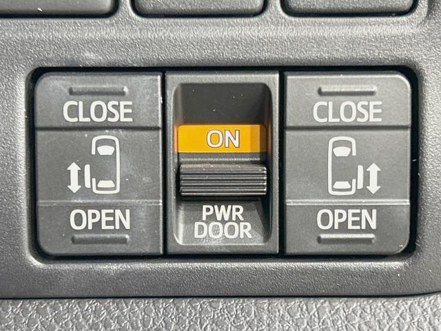 ヴォクシー ZS 煌III 純正10型ナビ 後席モニター バックカメラ 両側電動 衝突軽減 禁煙車 ハーフレザーシート ドラレコ コーナーセンサー スマートキー LEDヘッド/フォグ ETC クルコン HDMI 車線逸脱警報(7枚目)