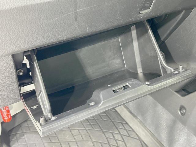 ハイゼットトラック ＥＸＴ　衝突被害軽減　禁煙車　ドラレコ　コーナーセンサー　スマートキー　車線逸脱警報　オートライト　オートハイビーム　ＬＥＤ大型荷台作業灯　純正１２インチアルミ　ＣＤ　ＬＥＤフォグ（32枚目）