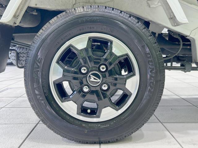 ハイゼットトラック ＥＸＴ　衝突被害軽減　禁煙車　ドラレコ　コーナーセンサー　スマートキー　車線逸脱警報　オートライト　オートハイビーム　ＬＥＤ大型荷台作業灯　純正１２インチアルミ　ＣＤ　ＬＥＤフォグ（45枚目）