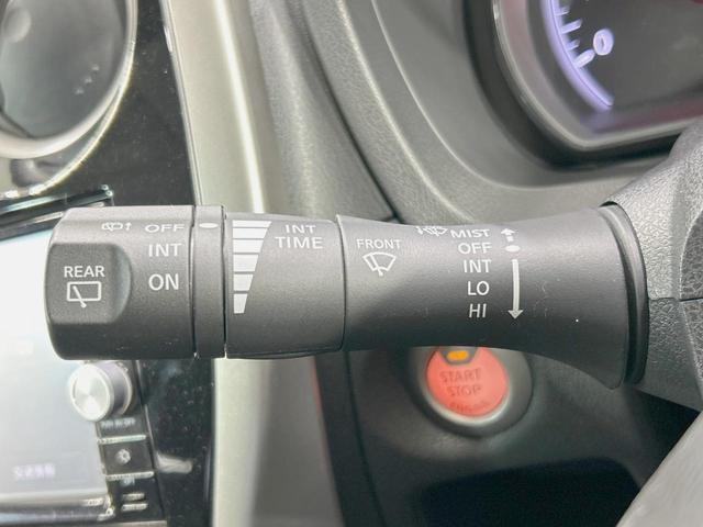 ノート Ｘ　純正ナビ　全周囲カメラ　衝突軽減　禁煙車　コーナーセンサー　スマートキー　ＥＴＣ　車線逸脱警報　オートライト／エアコン　Ｂｌｕｅｔｏｏｔｈ　ＤＶＤ／ＣＤ再生　フルセグ　アイドリングストップ（27枚目）