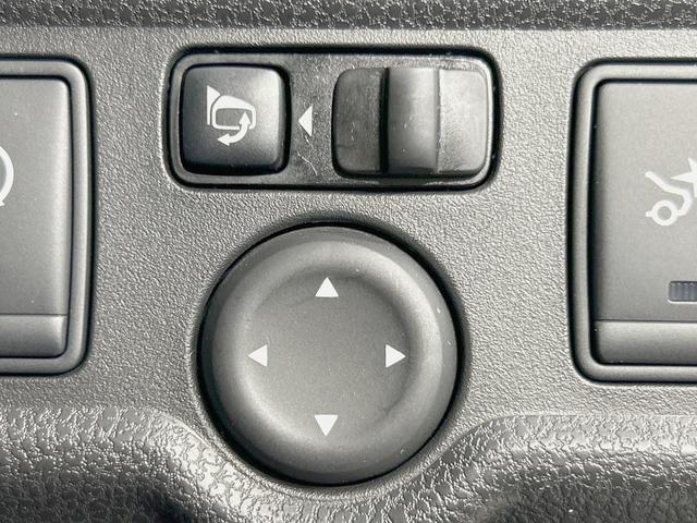 ノート Ｘ　純正ナビ　全周囲カメラ　衝突軽減　禁煙車　コーナーセンサー　スマートキー　ＥＴＣ　車線逸脱警報　オートライト／エアコン　Ｂｌｕｅｔｏｏｔｈ　ＤＶＤ／ＣＤ再生　フルセグ　アイドリングストップ（33枚目）
