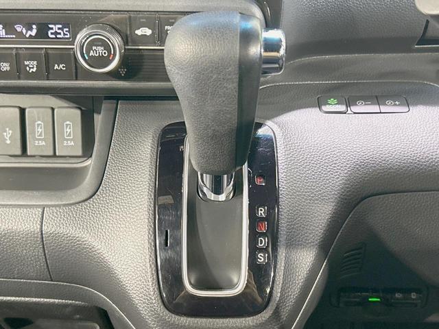 N-BOXカスタム G・EXターボホンダセンシング 純正8型ナビ 両側電動ドア バックカメラ 衝突軽減 レーダークルーズ 禁煙車 ハーフレザーシート ドラレコ スマートキー LEDヘッド/フォグ ETC オートハイビーム 車線逸脱警報(24枚目)