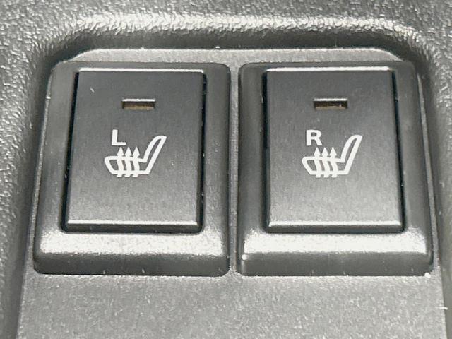 ジムニー XC 届出済未使用車 衝突軽減装置 クルーズコントロール シートヒーター 4WD LEDヘッド スマートキー オートライト/エアコン アイドリングストップ ヘッドライトウォッシャー 純正16インチアルミ(3枚目)