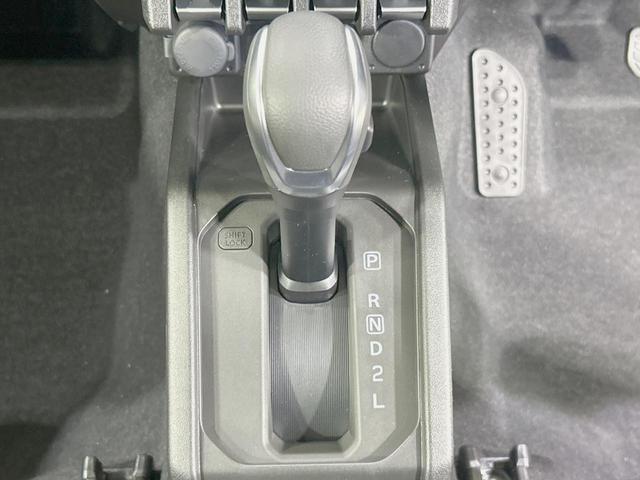ジムニー XC 届出済未使用車 衝突軽減装置 クルーズコントロール シートヒーター 4WD LEDヘッド スマートキー オートライト/エアコン アイドリングストップ ヘッドライトウォッシャー 純正16インチアルミ(24枚目)