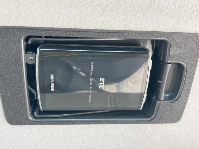 デミオ 13C-V スマートエディションII 純正ナビ 禁煙車 ETC ドライブレコーダー フルセグ Bluetooth再生 電動格納ミラー 盗難防止システム プライバシーガラス シートリフター(4枚目)