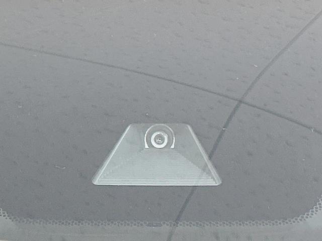 N-ONE オリジナルスタイルプラスアーバン 純正8型ディスプレイ バックカメラ 衝突軽減 レーダークルーズ 禁煙車 ハーフレザーシート ドラレコ コーナーセンサー スマートキー LEDヘッド ビルトインETC オートハイビーム(5枚目)