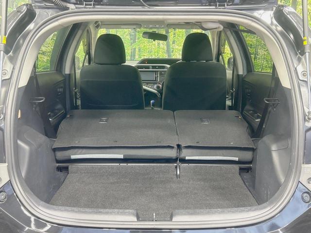 アクア S 純正ナビ バックカメラ 禁煙車 ETC スマートキー フルセグ Bluetooth再生 オートエアコン/ライト 盗難防止システム 横滑り防止装置 CD/DVD再生 プライバシーガラス(10枚目)