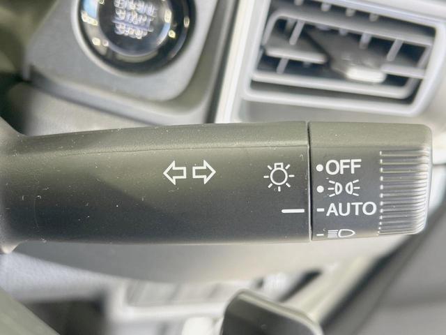 WR-V X 登録済未使用車 純正8型ナビ バックカメラ 衝突軽減 レーダークルーズ クリアランスソナー スマートキー フルセグ LEDヘッド オートハイビーム  オートライト オートエアコン Bluetooth(32枚目)