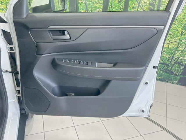 WR-V X 登録済未使用車 純正8型ナビ バックカメラ 衝突軽減 レーダークルーズ クリアランスソナー スマートキー フルセグ LEDヘッド オートハイビーム  オートライト オートエアコン Bluetooth(49枚目)