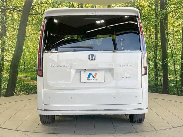 ステップワゴン ｅ：ＨＥＶスパーダ　純正８型ナビ　バックカメラ　両側電動ドア　禁煙車　ホンダセンシング　アダプティブクルーズ　シートヒーター　ハーフレザー　ＬＥＤヘッド　コーナーセンサー　フルセグ　Ｂｌｕｅｔｏｏｔｈ再生　ＥＴＣ（16枚目）